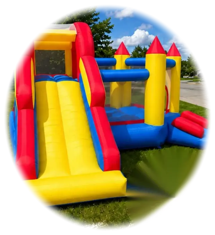 Château des Petits — jeu gonflable à louer